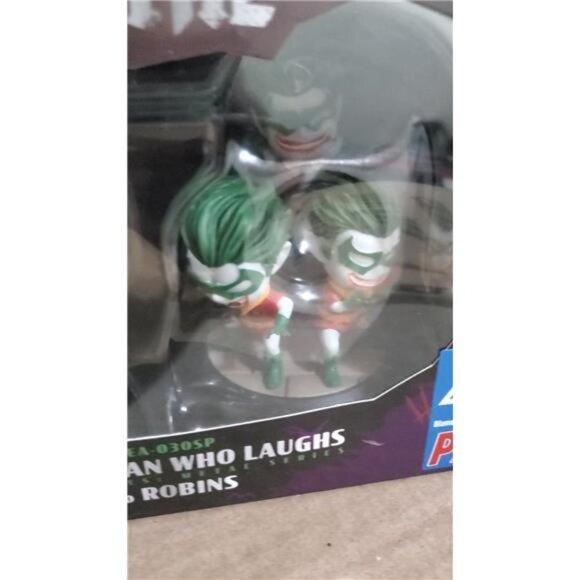 Beast Kingdom Dark Knight Metal Batman Who Laughs & Robins Figure  Unleash Power - Picture 2 of 8